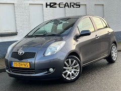 Toyota Yaris - 1.3 VVTi Sol MMT|Automaat|Leder|5drs|PDC|Airco