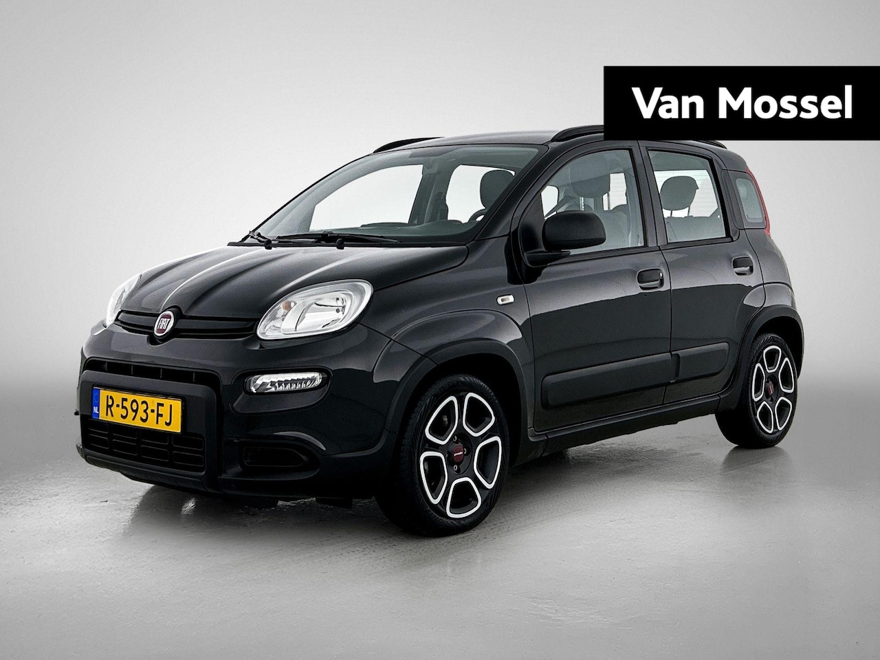 Fiat Panda - 1.0 Hybrid City Life | Airco | Dakrails - AutoWereld.nl
