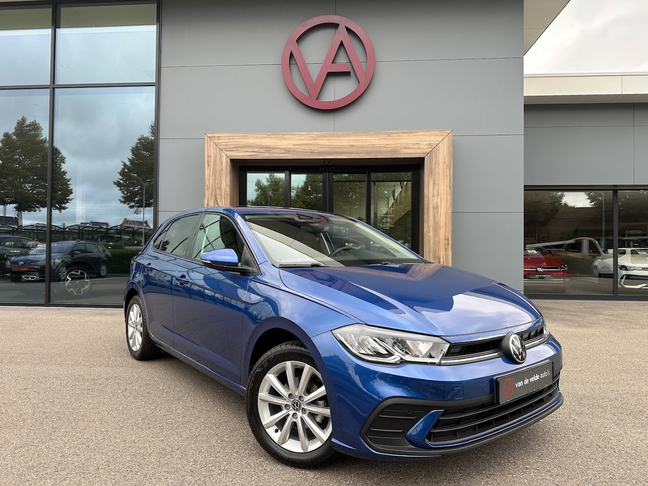 Volkswagen Polo - 1.0 TSI Life | Climate | Lichtmetalen velgen | Stoelverwarming | Carplay | Navi | Extra ge - AutoWereld.nl