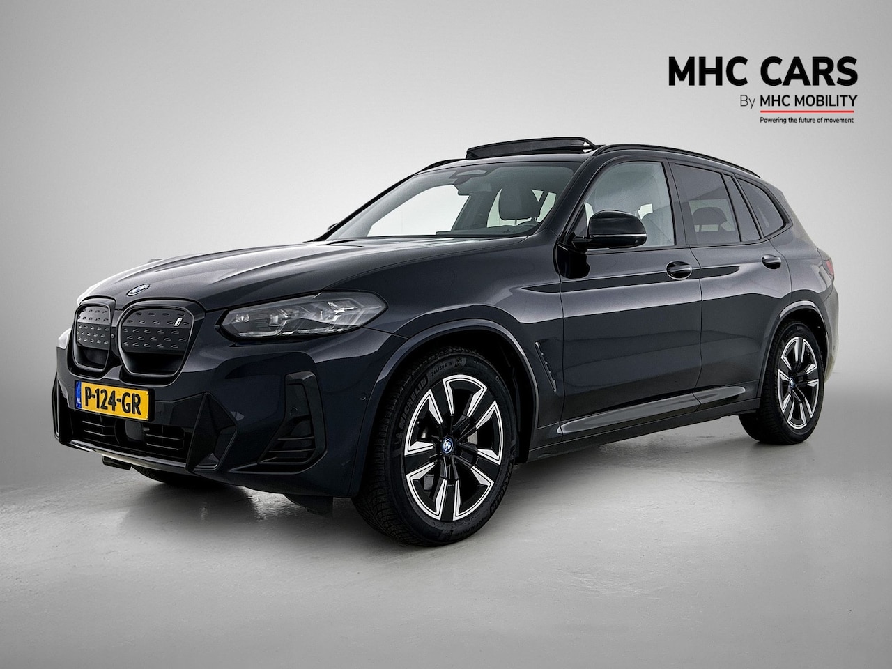 BMW iX3 - High Executive 80 kWh | Navi | Leder | Pano | 12 maanden BOVAG | - AutoWereld.nl