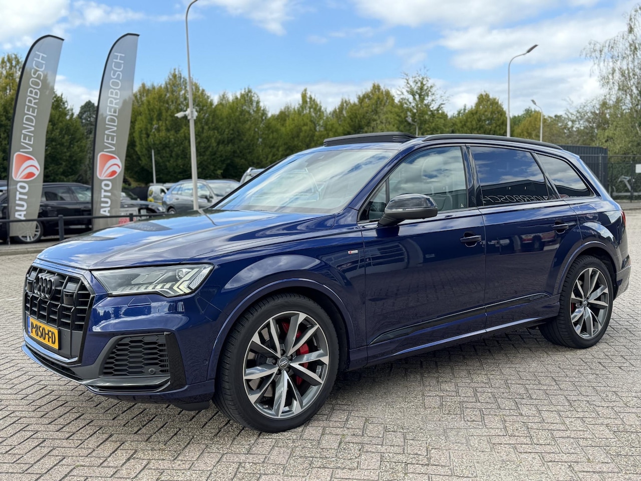 Audi Q7 - 60 TFSI e quattro Competition 456pk | Pano | LED Matrix | Luchtvering | Memory | Massage | - AutoWereld.nl