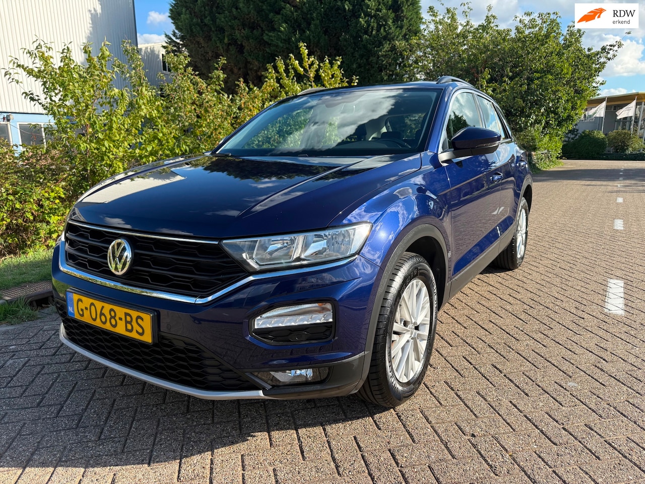 Volkswagen T-Roc - 1.0 TSI Style_AIRCO_NETTE_AUTO - AutoWereld.nl