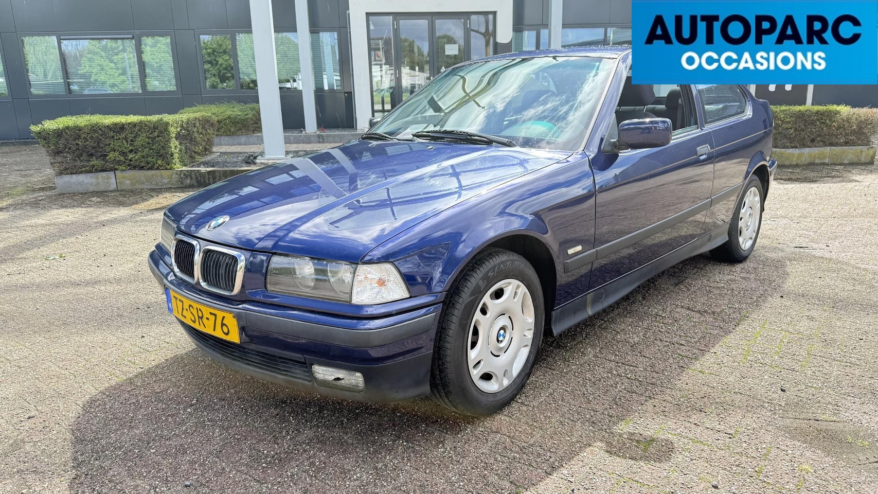 BMW 3-serie Compact - 316i Executive 316i Executive , AUTOMAAT, AIRCO, 186.199 KM, TREKHAAK, ORIGINELE NL AUTO MET NAP - AutoWereld.nl