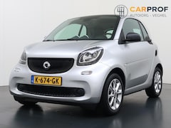 Smart Fortwo - 1.0 Passion Automaat | Panoramadak | Cruise controle | Stoel verwarming |