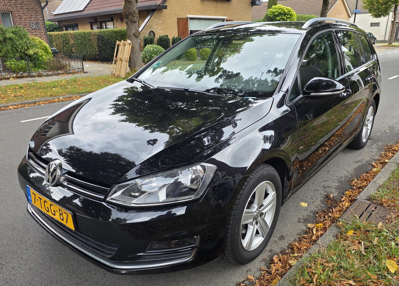 Volkswagen Golf Variant - 1.2 TSI Highline **NAVI-CLIMA-CRUISECONTRL** - AutoWereld.nl