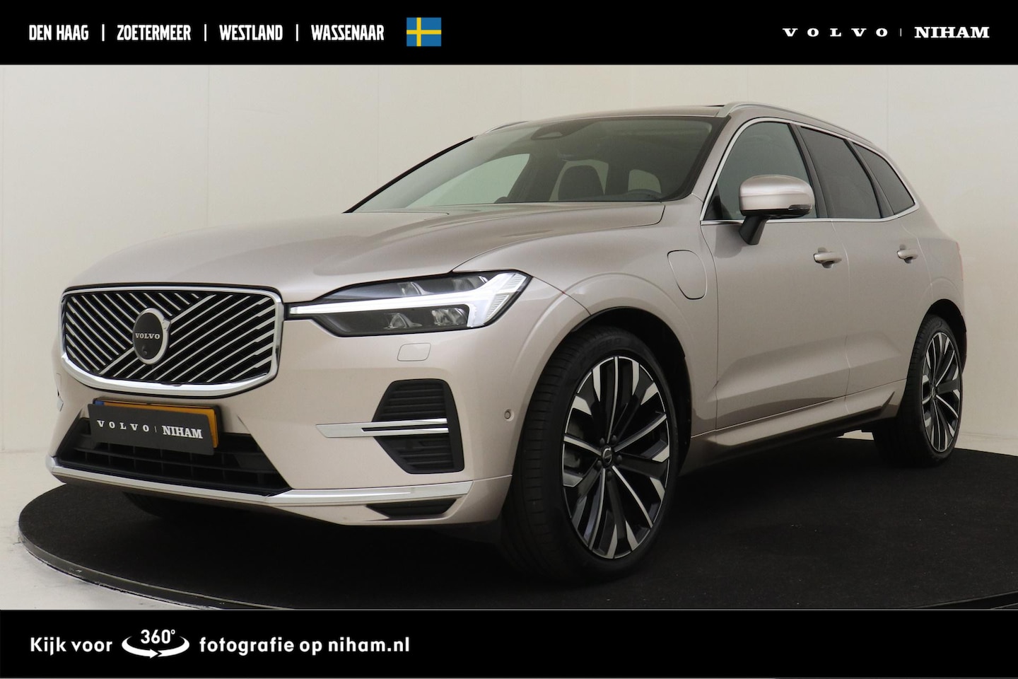 Volvo XC60 - II T8 PLUG-IN HYBRID AWD ULTRA BRIGHT EXECUTIVE ED. *FULL OPTIONS!* -PANO.DAK|BOWERS&WILKI - AutoWereld.nl