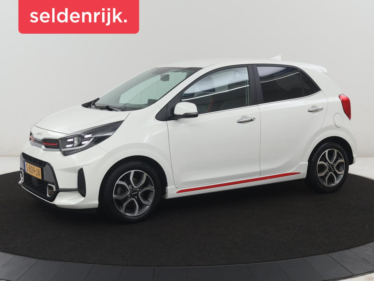 Kia Picanto - 1.0 DPi GT-Line | Leder | Camera | Cruise control | Climate control | Navigatie | Carplay - AutoWereld.nl