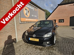 Volkswagen Golf - 2.0 TDI R-Line Edition