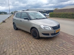 Skoda Fabia - 1.2 TSI DRIVE