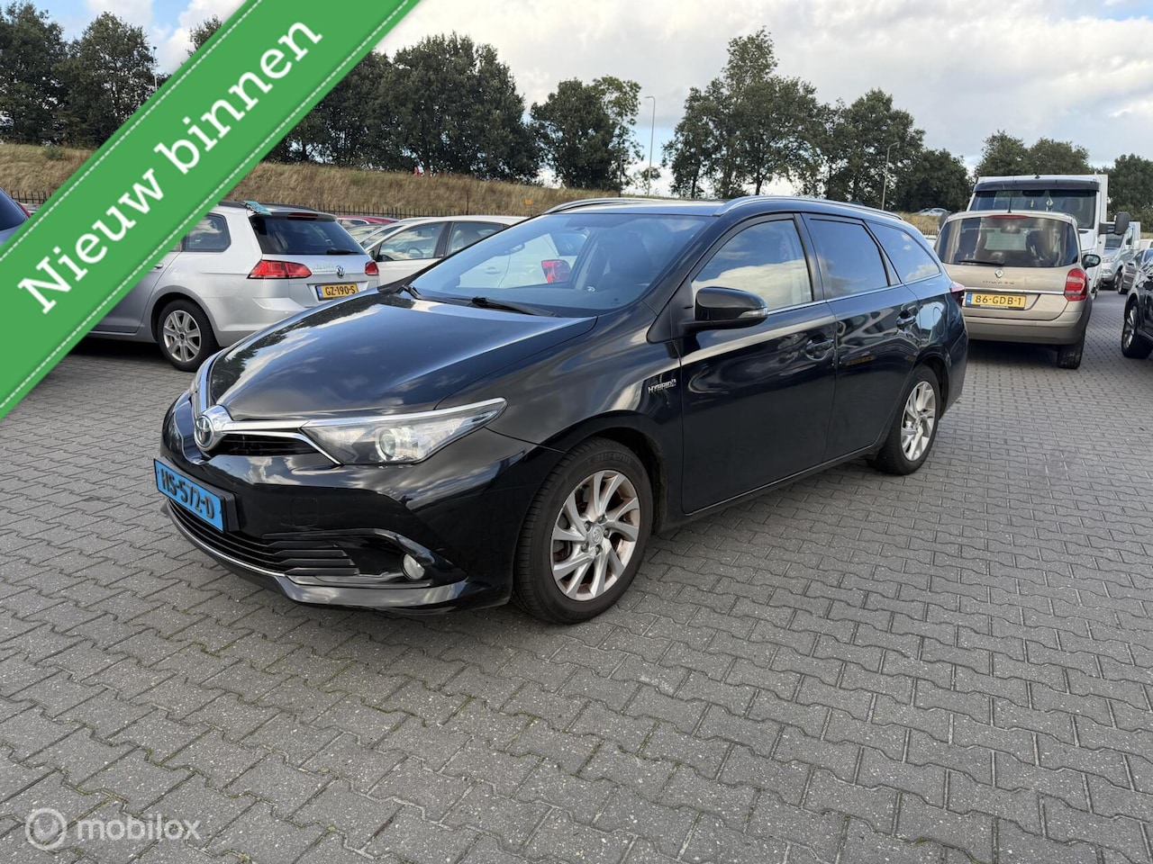 Toyota Auris - 1.8 Hybrid Executive BTW AUTO - AutoWereld.nl