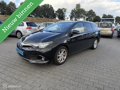 Toyota Auris - 1.8 Hybrid Executive BTW AUTO
