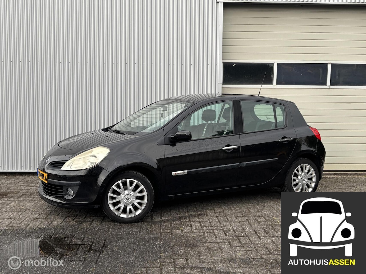 Renault Clio - 1.2 TCE Rip Curl 1.2 TCE Rip Curl - AutoWereld.nl