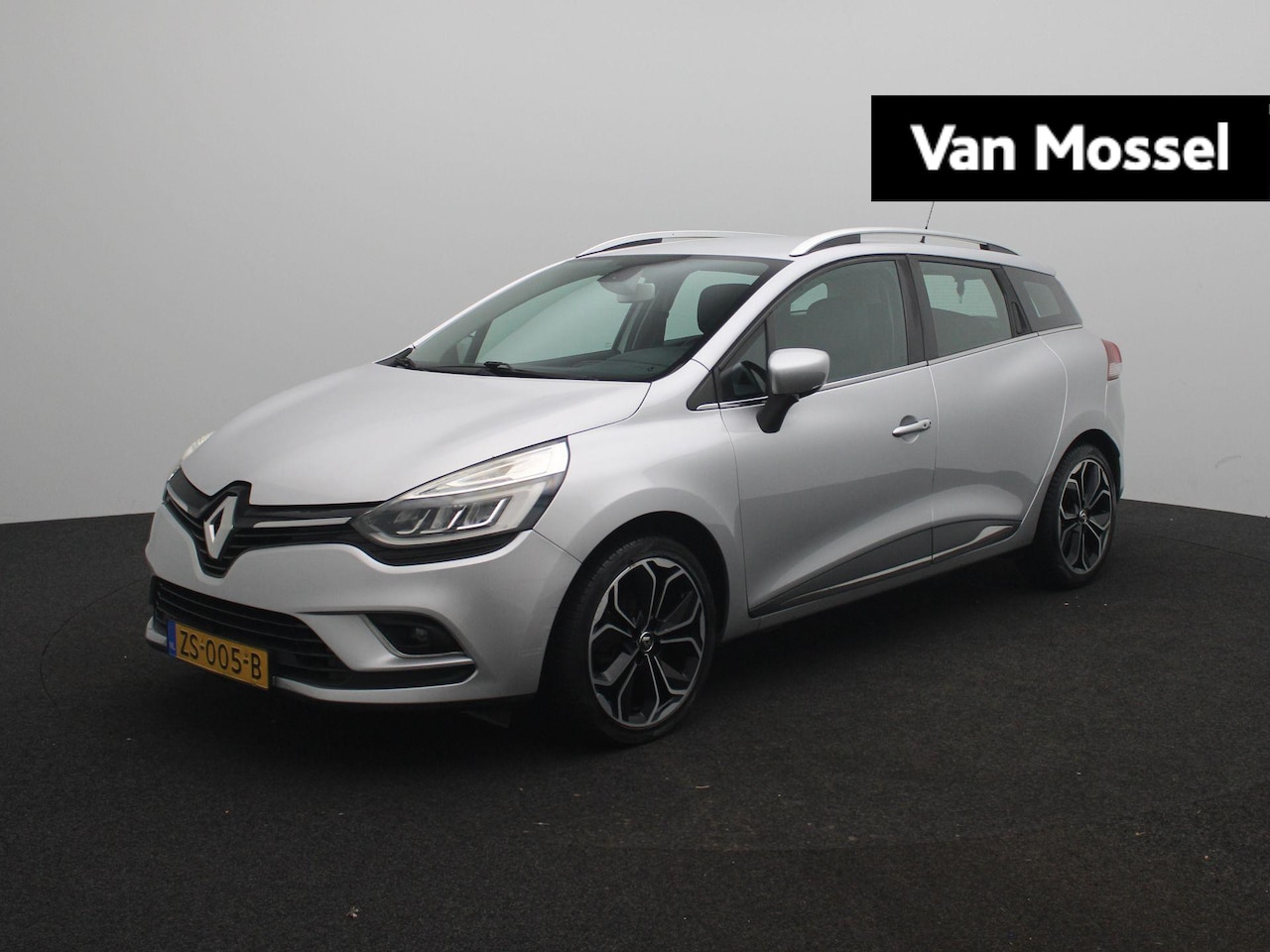 Renault Clio Estate - 0.9 TCe Intens | Navigatie | Trekhaak | Lichtmetalen velgen | GT-Pakket - AutoWereld.nl