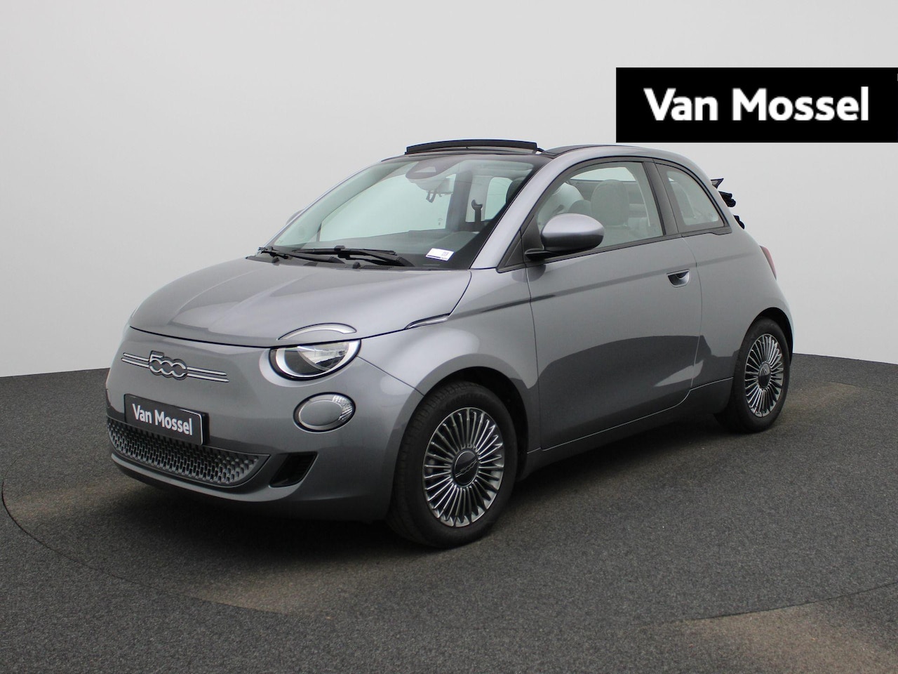 Fiat 500 C - 500e 42 kWh Icon | Navigatie | Stoelverwarming | Parkeersensoren achter | - AutoWereld.nl