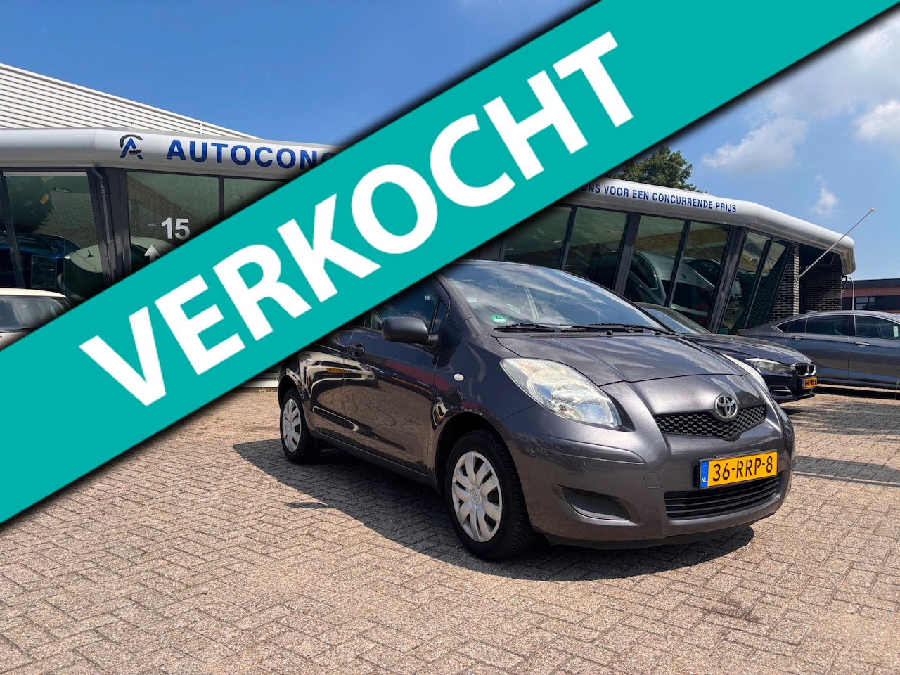 Toyota Yaris - 1.0 VVTi Acces 1.0 VVTi Acces, Airco, Nwe. APK, Inruil mogelijk. - AutoWereld.nl
