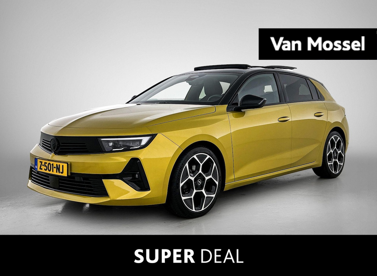 Opel Astra - 1.2 Turbo Ultimate || Full Option || Panorama dak || 360 graden camera || Alcantara bekled - AutoWereld.nl