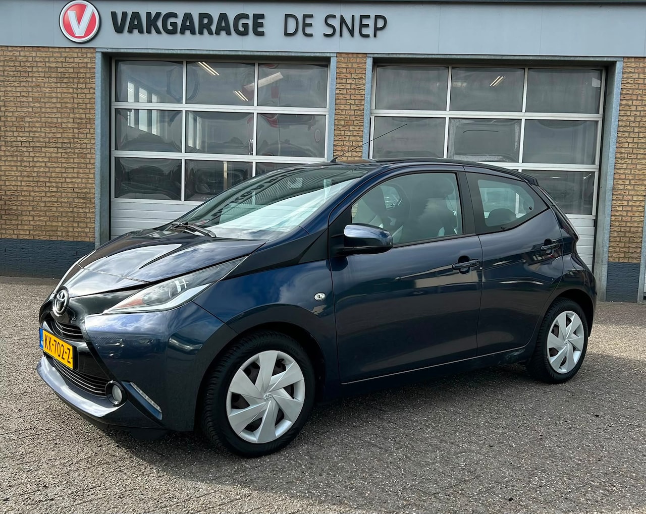 Toyota Aygo - 1.0 VVT-i x-play 1.0 VVT-i x-play - AutoWereld.nl