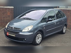 Citroën Xsara Picasso - 2.0i-16V Attraction