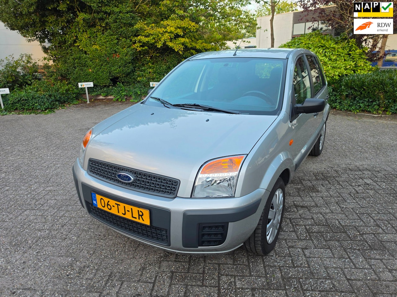 Ford Fusion - 1.4-16V Champion AIRCO 1EIG 31.000 NAP! - AutoWereld.nl