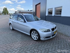 BMW 3-serie Touring - 318i LCI