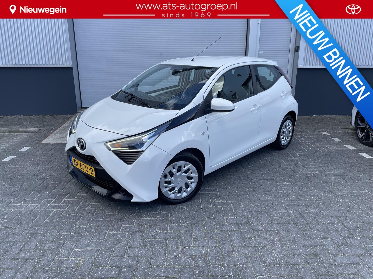 Toyota Aygo - 1.0 VVT-i x-play 1.0 VVT-i x-play , Automaat, Origineel NL - AutoWereld.nl