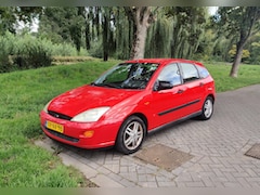 Ford Focus - 1.6-16V Ghia