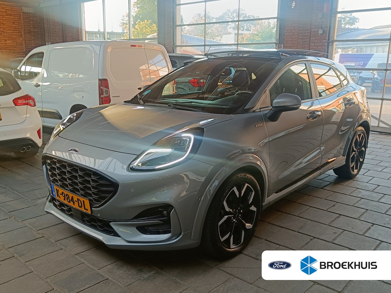 Ford Puma - 1.0 EcoBoost ST-Line X Automaat | Compleet! | Panoramadak | Adaptive Cruise | Dode Hoek De - AutoWereld.nl