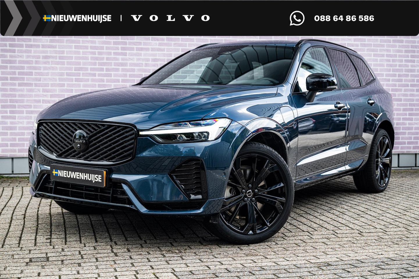 Volvo XC60 - 2.0 T6 Plug-in Hybrid AWD Ultra Black Edition | PHEV | Trekhaak | Luchtvering | Harman Kar - AutoWereld.nl