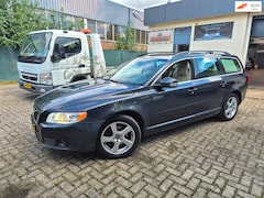 Volvo V70 - 2.0 D3, 5 cilinder Summum, nette goede auto
