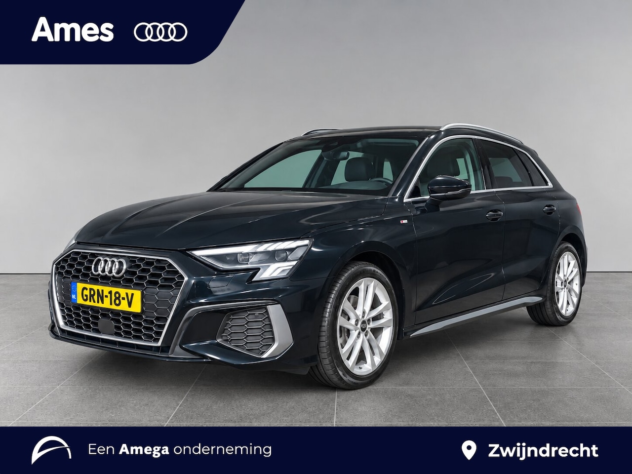 Audi A3 Sportback - 40 204pk TFSIe S-Line Parkeersensoren achter | Navigatiesysteem | Verwarmbare voorstoelen - AutoWereld.nl