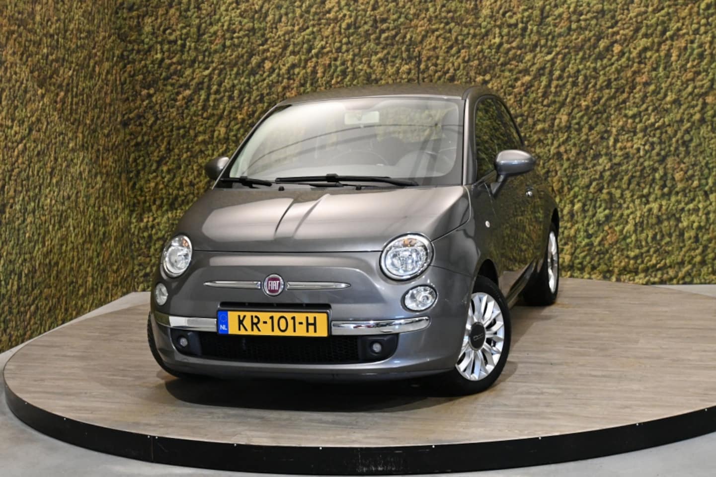 Fiat 500 - 1.2 Lounge | PDC | Airco - AutoWereld.nl