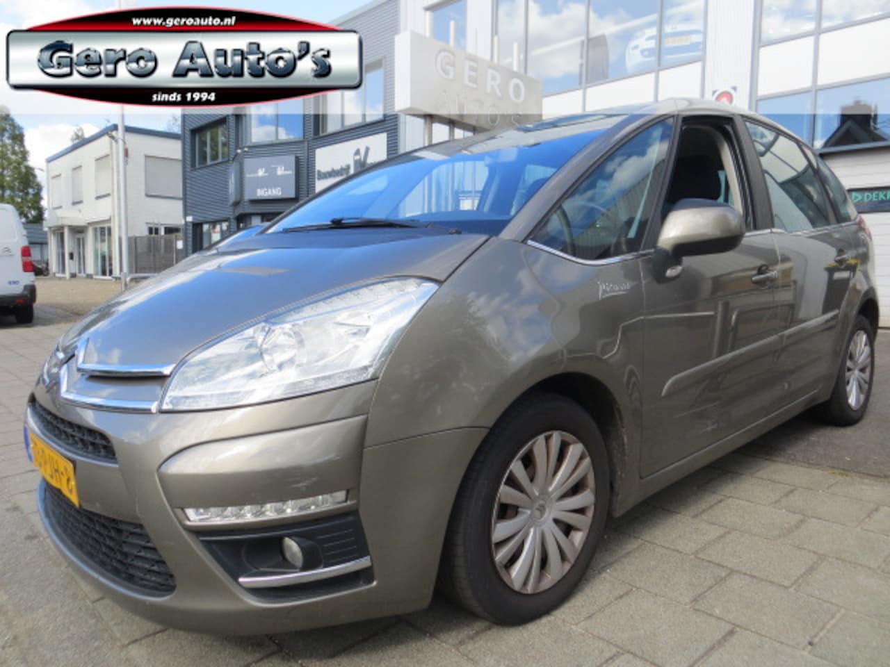 Citroën C4 Picasso - 1.6 THP Tendance EGS automaat vol opties panorama dak - AutoWereld.nl