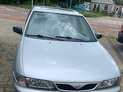 Nissan Almera - 1.5 Acenta