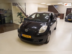 Toyota Yaris - 1.3 VVTi Sol
