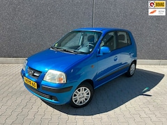 Hyundai Atos - 1.1i Dynamic Cool | AUTOMAAT | AIRCO: IJSKOUD | PARKEERSENSOREN | AUX/USB | ELEK RAMEN | A