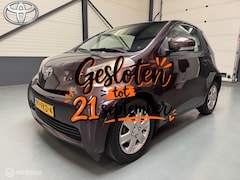 Toyota iQ - 1.0 VVTi Automaat Airco|1e Eig|Dealer onderhouden