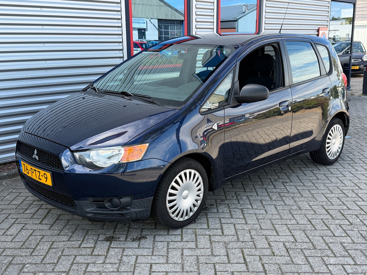 Mitsubishi Colt - 1.1 Edition One 5 Deurs Airco 14-1-2027 APK - AutoWereld.nl