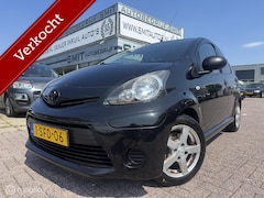 Toyota Aygo - 1.0 VVT-i Now