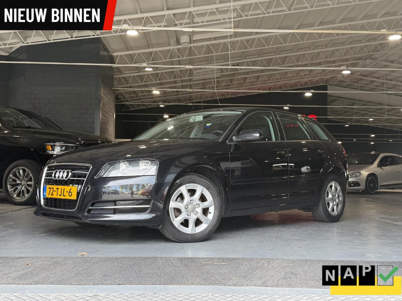 Audi A3 Sportback - 1.2 TFSI Airco Cruise - AutoWereld.nl