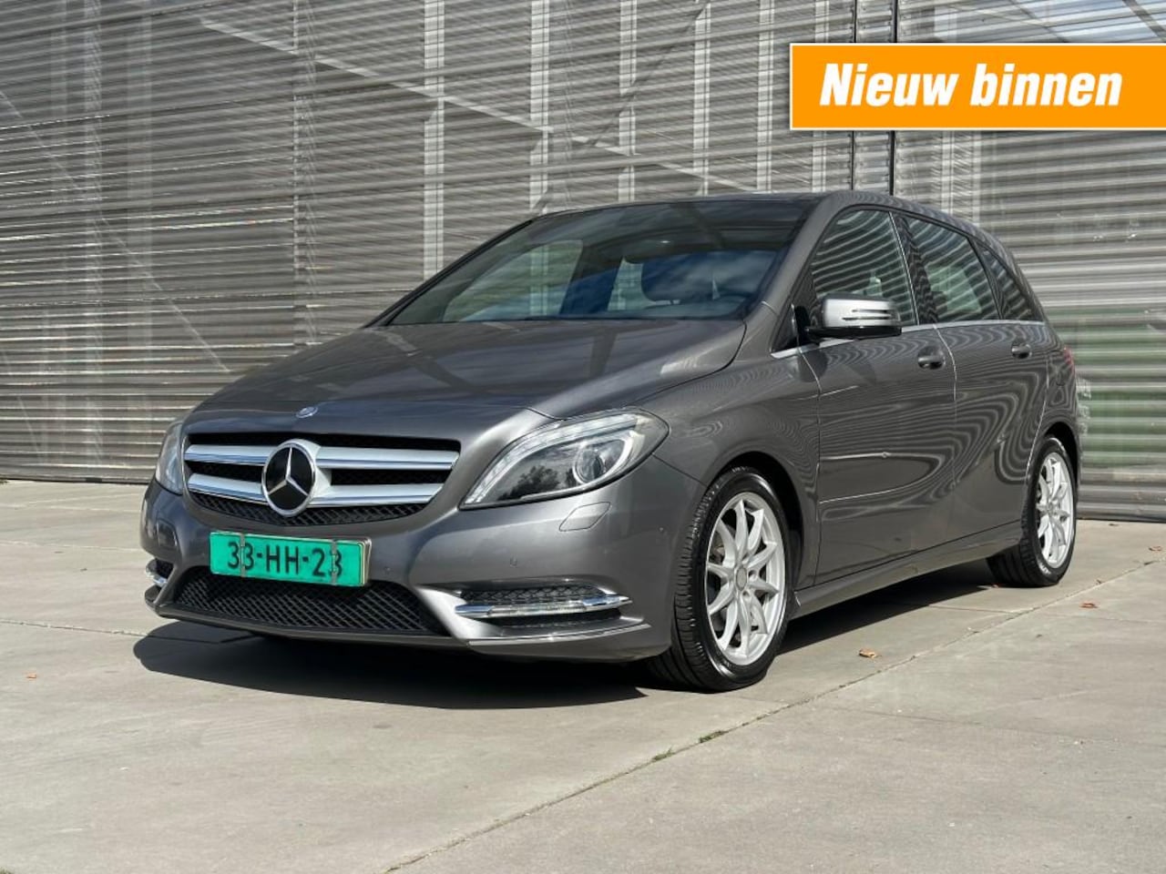 Mercedes-Benz B-klasse - 180 AMBITION FULL OPTION APK 30-9-2027 !! - AutoWereld.nl