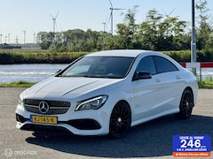 Mercedes-Benz CLA-Klasse - 180 Automaat AMG Night Edition Plus