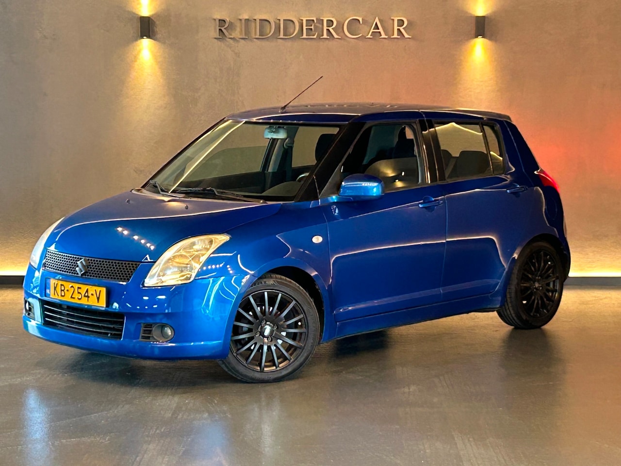 Suzuki Swift - 1.5 GLS|VELGEN|AIRCO|STOELVERW|STUURBEDIEN|SPORT|APK5-27 - AutoWereld.nl