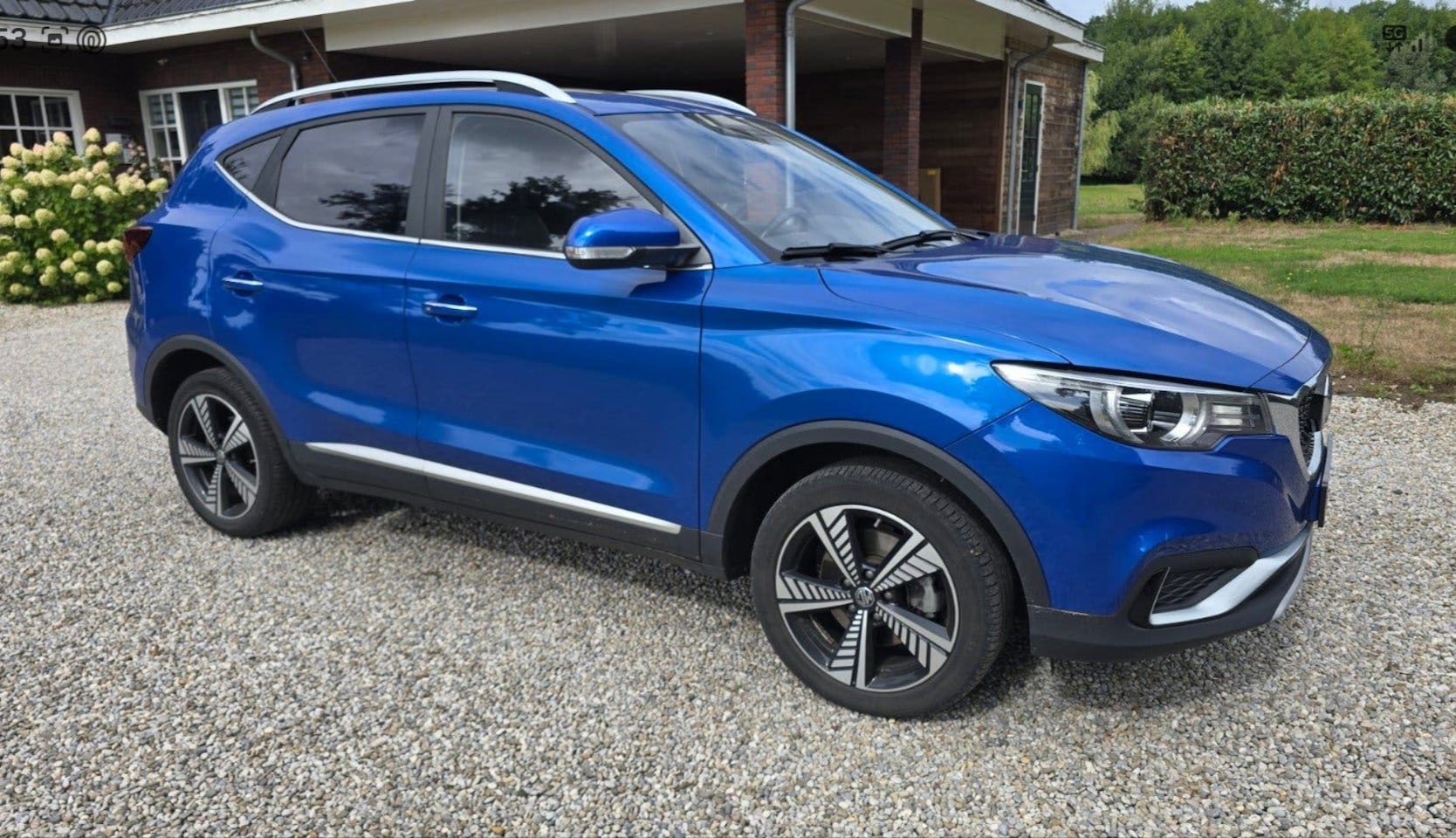 MG ZS - EV Luxury - AutoWereld.nl