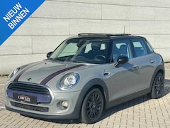 MINI 5-Deurs - 1.5 Cooper DAK/PDC/NAVI/CRUISE
