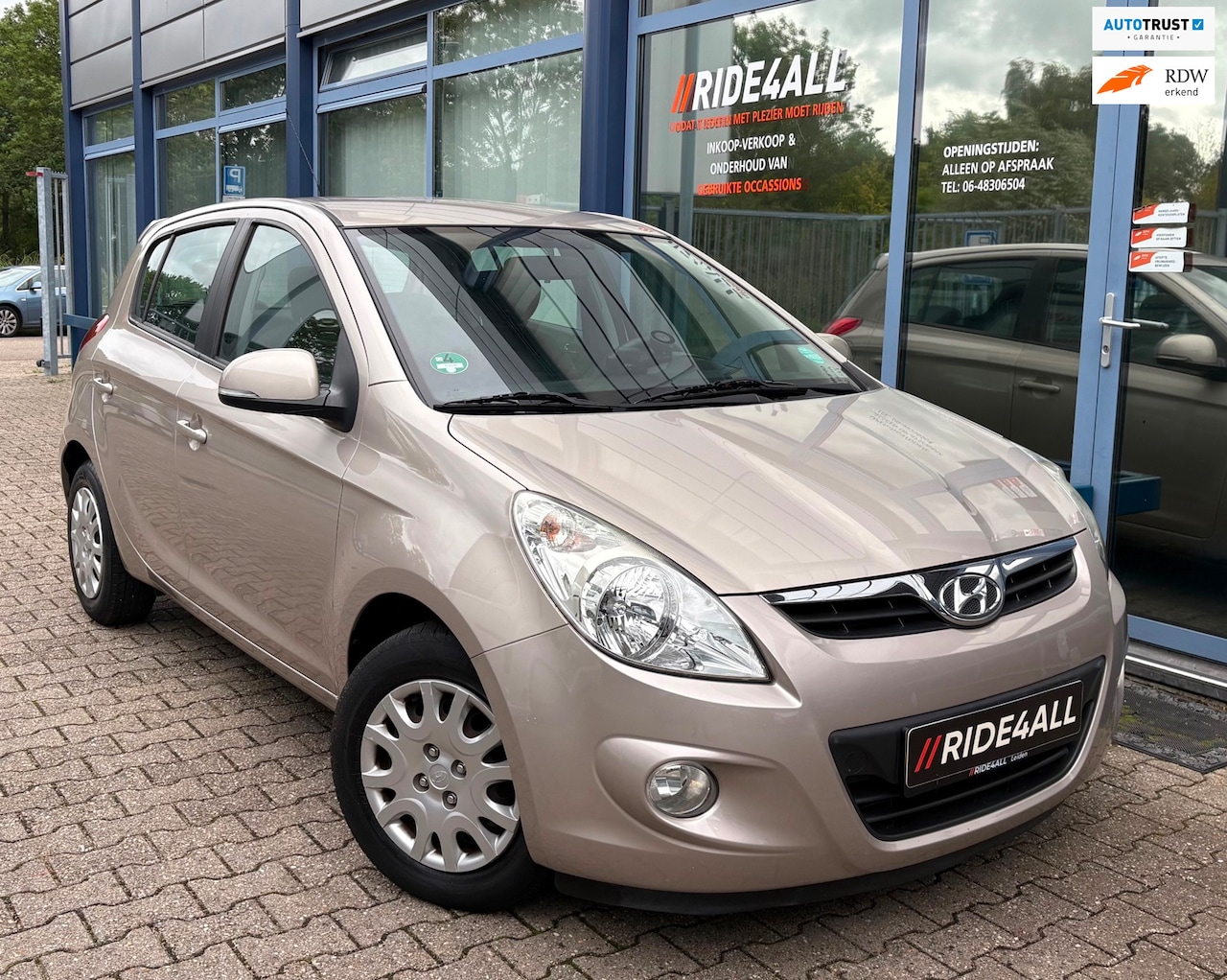 Hyundai i20 - 1.4i i-Motion/AIRCO/PDC/5DRS/APK - AutoWereld.nl