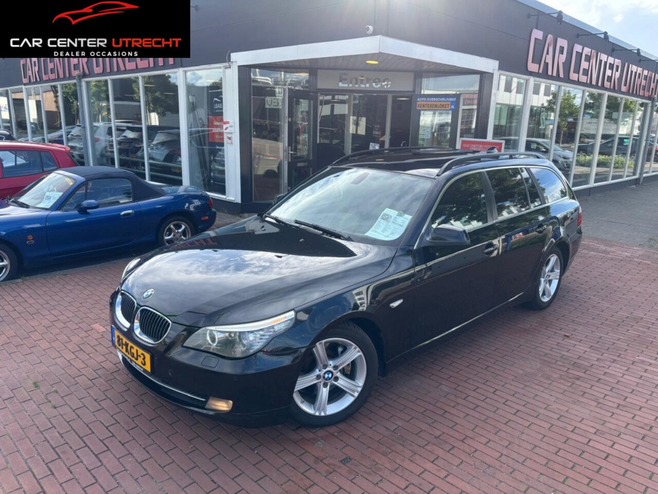 BMW 5-serie Touring - 525i Business Line Edition II | trekhaak | geen afleverkosten | - AutoWereld.nl