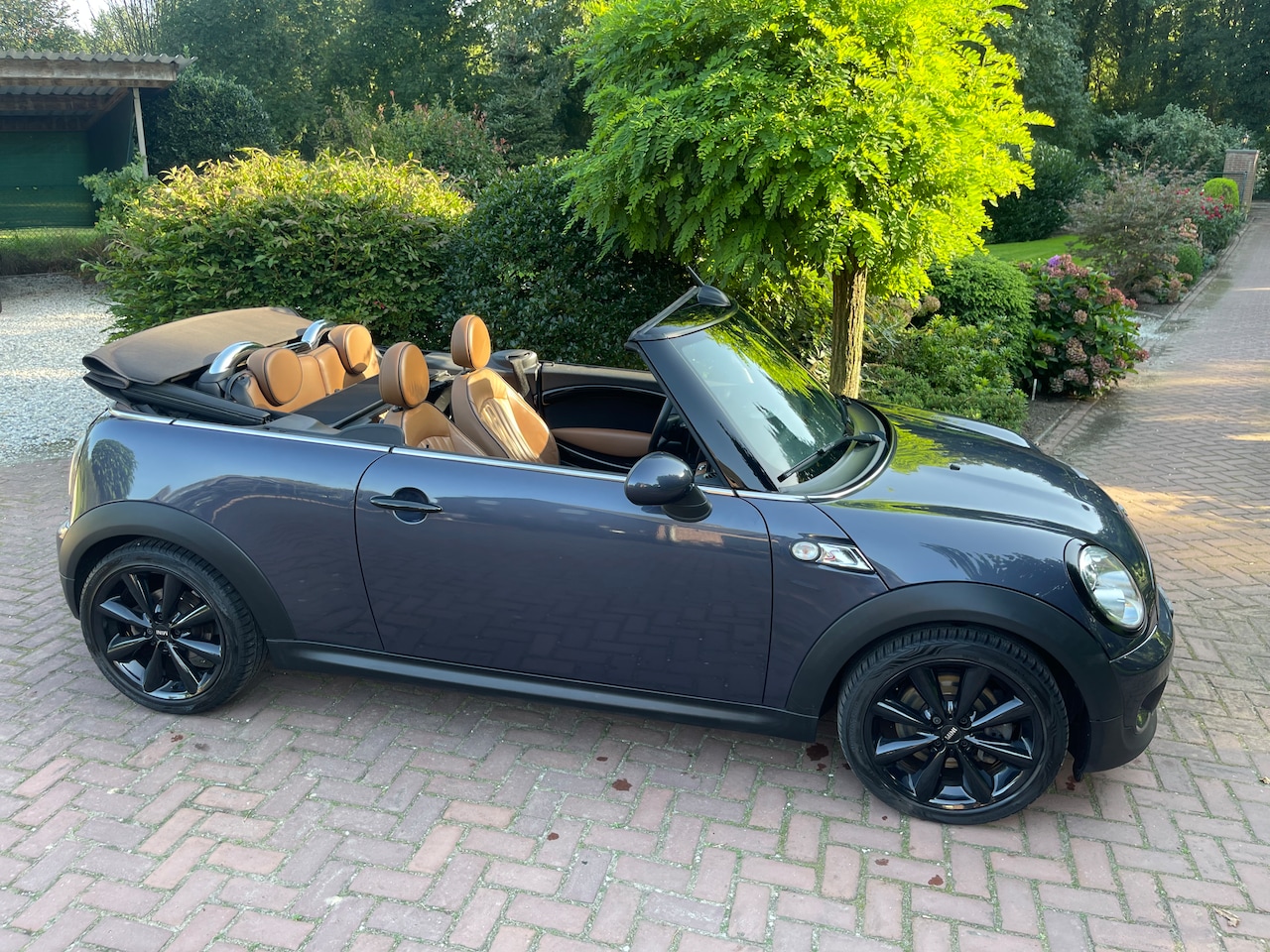 MINI Cabrio - 1.6 Cooper S Chili Chili - AutoWereld.nl