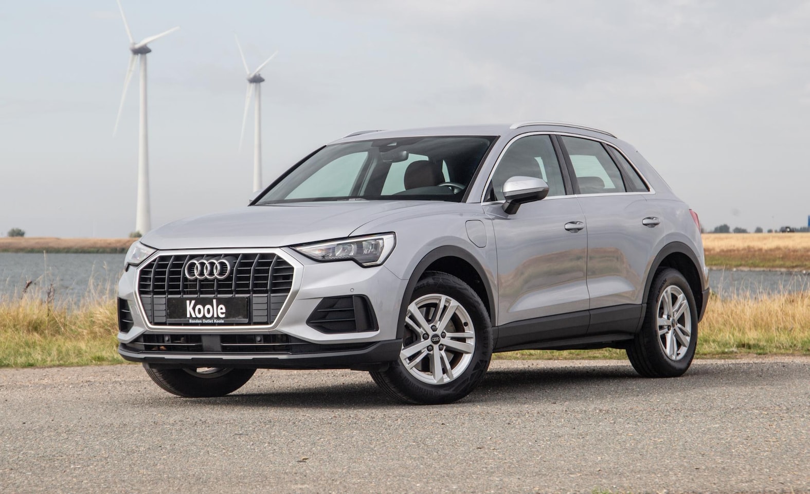 Audi Q3 - 45 TFSI e edition VIRTUAL COCKPIT / CRUISE CONTROLE / AIRCO / BRUIN LEER / PHEV - AutoWereld.nl