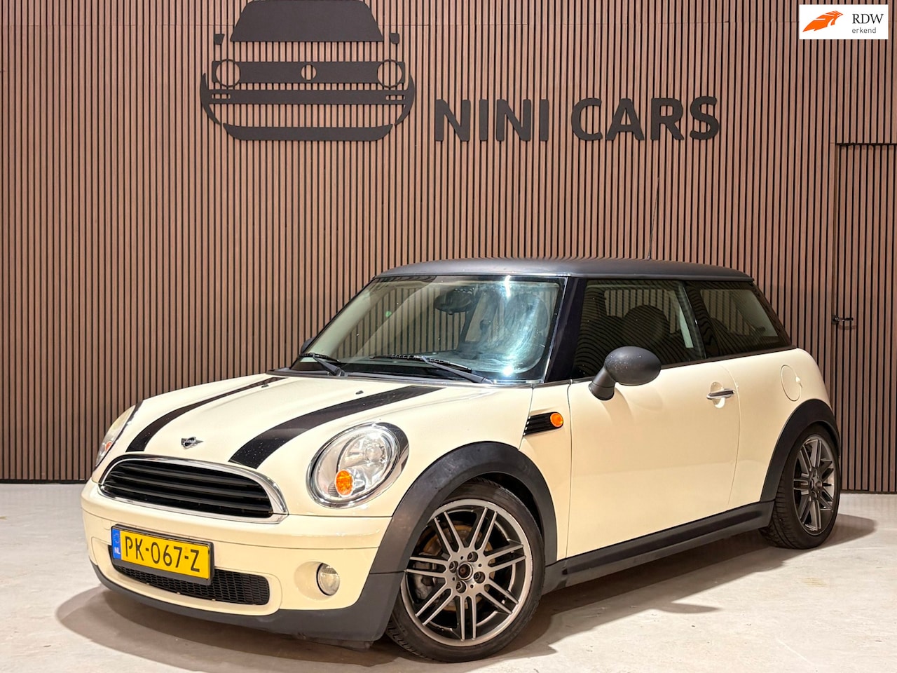 MINI 3-Deurs - 1.4 One leer stoelverwarming volledig onderhouden - AutoWereld.nl