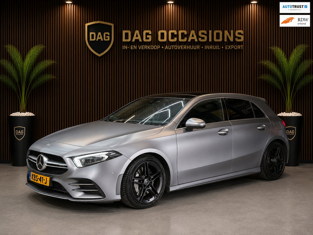 Mercedes-Benz A-klasse - AMG 35 4MATIC BOMVOL|360CAMERA|DEALER ONDERHOUDEN - AutoWereld.nl